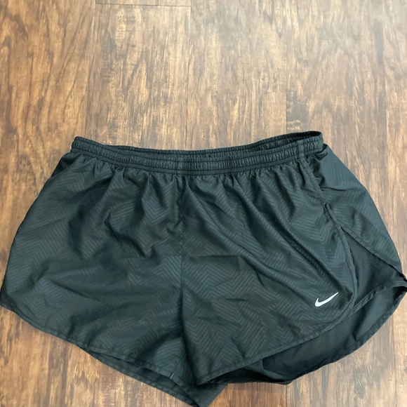 Nike Pants - Nike shorts 🖤